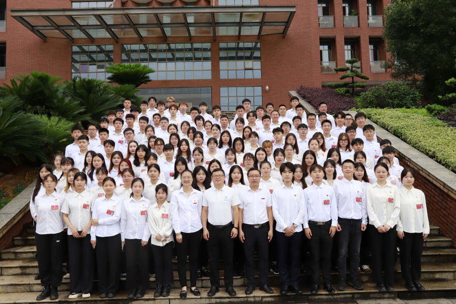 435a23bc6d9d44e8b66bb4f3a0b424b3.png 图片6.png