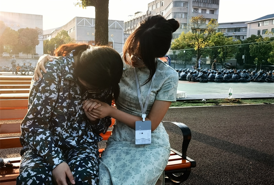 4666f8c2a4e146e2abaa60ba834adda9.png 图片2.png